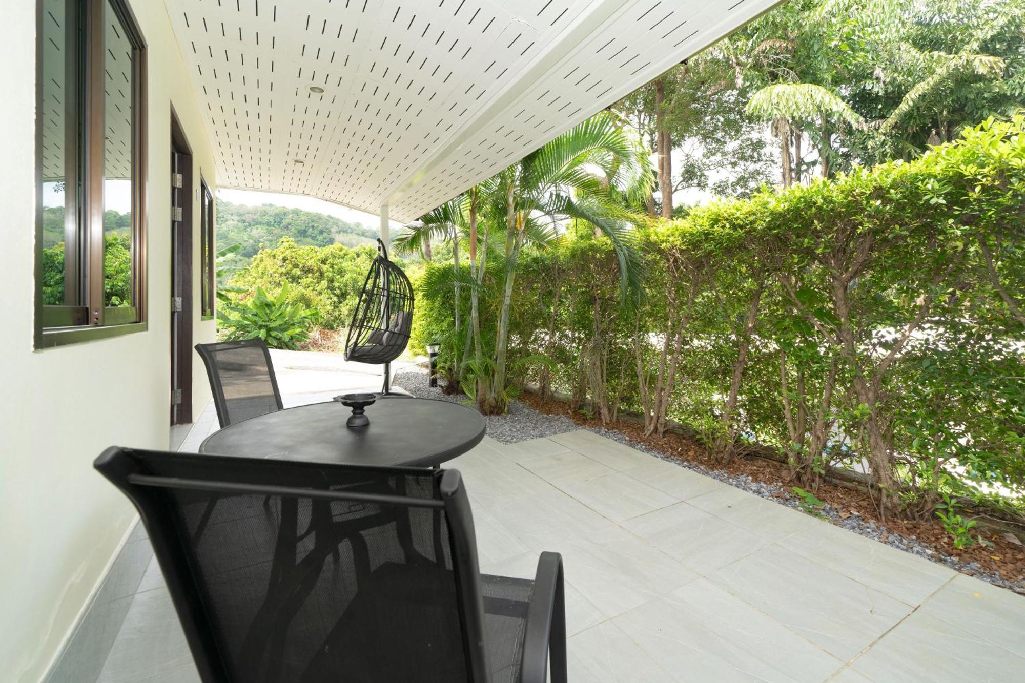 Oxavia Garden Oasis In Nai Harn - Your Private Tropical Garden With 3 Cabins And Jacuzzi Rawai 外观 照片