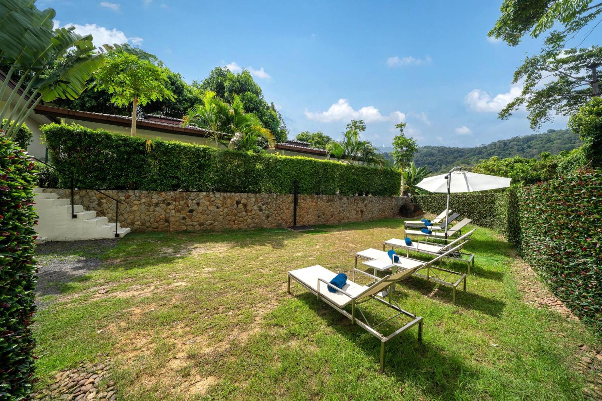 Oxavia Garden Oasis In Nai Harn - Your Private Tropical Garden With 3 Cabins And Jacuzzi Rawai 外观 照片